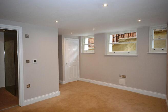 Master Bedroom Co...
