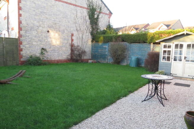 Photo 10
