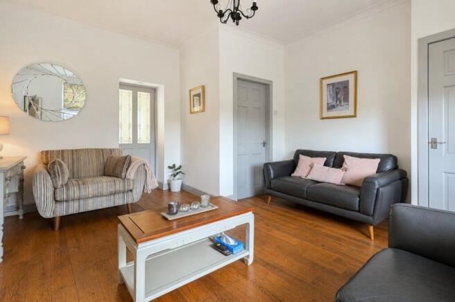 2 bed Semi-Detached for sale Image 6