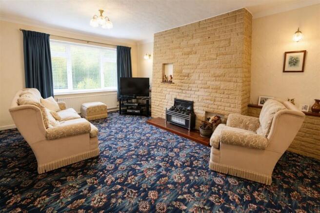 9 bed Character Property for sale Image 10