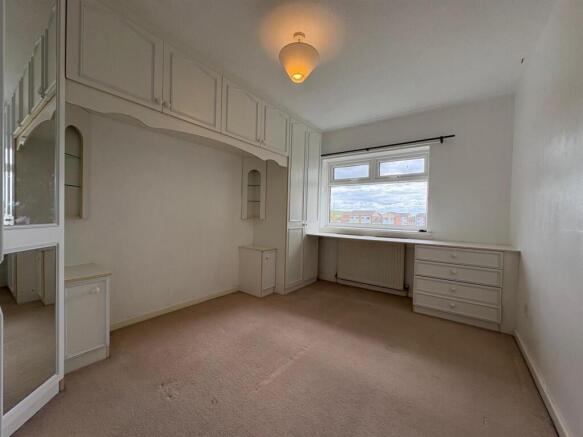 3 bed House for sale Image 8