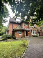13, 28 Carlton Grange, Braidley Road, Bournemouth BH2 6JX