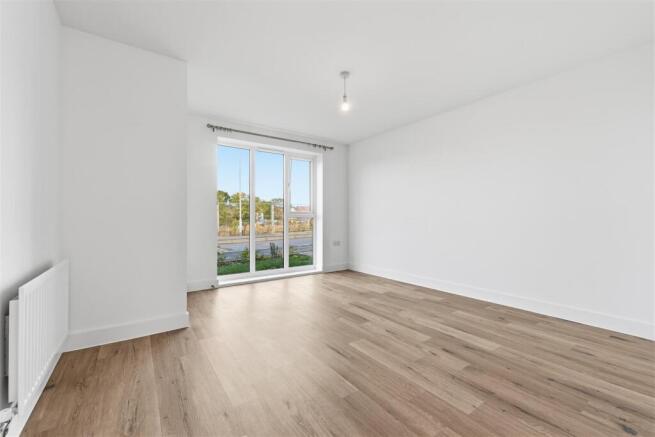 44 Bayes Ave 6.jpg