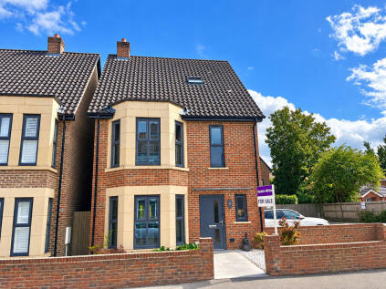 Frances Drive, Dunstable