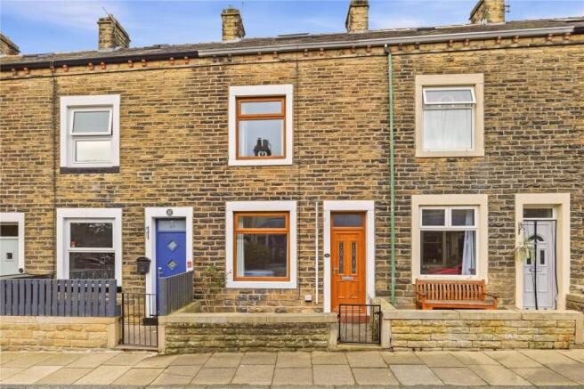 3 bed Terraced for sale in barnoldswick