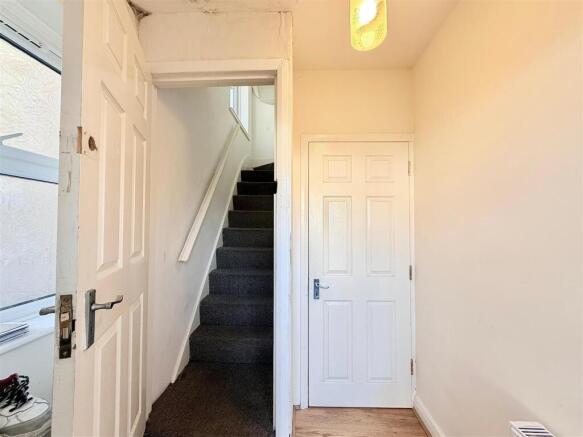 Bittacy Upstairs Flat 6.jpg