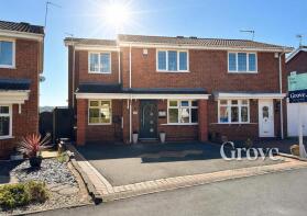 21, Farndale Close, Brierley Hill DY5 2RU
