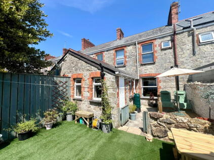 Moorland Road,St. Austell,PL25 5BS