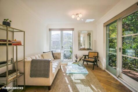 Brompton Park Crescent, London, SW6
