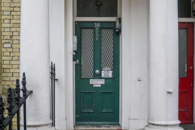 36d Eardley Crescent, London SW5 9JZ