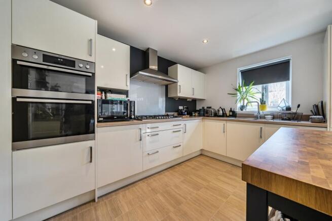 1419409-9-699d9c87e3b1f