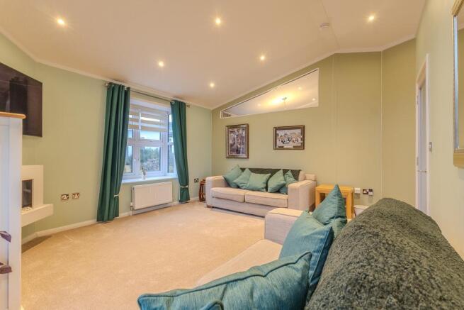 15, Cedar Crescent, Stepps, G33 6FZ photo 4