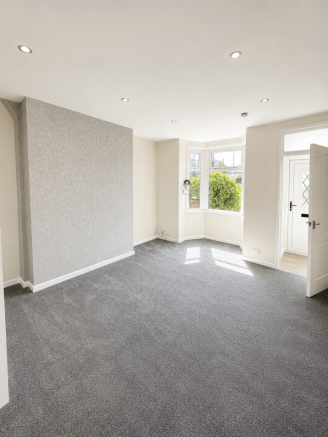 Living room (Kitchen door angle)