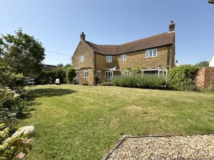 Forts Orchard, Chilthorne Domer, Yeovil, Somerset, BA22