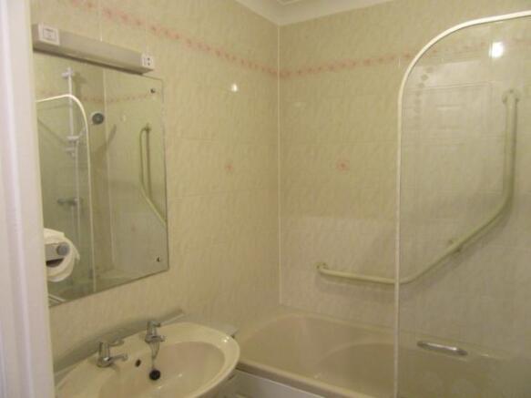 Bathroom (2)