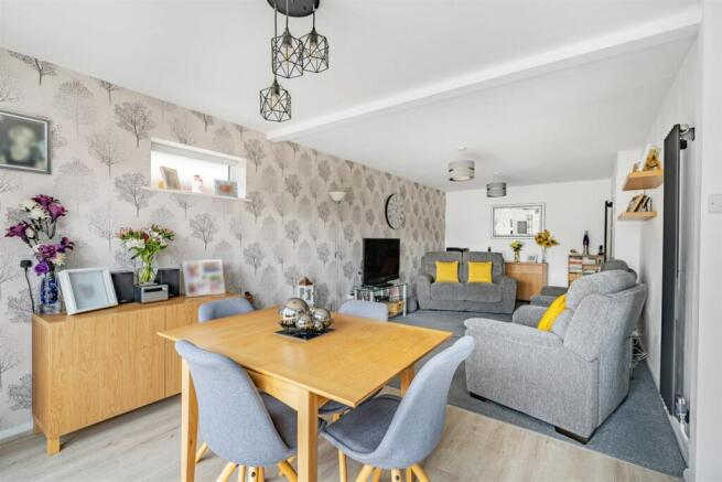 Living/Dining Room