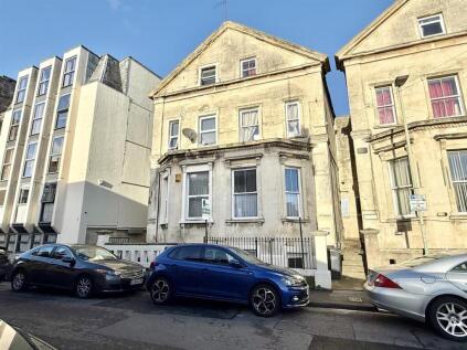 Hubbards Place, Russell Street, Gloucester