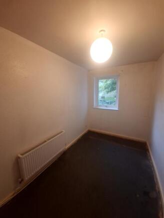 2 bed Flat to rent Image 8