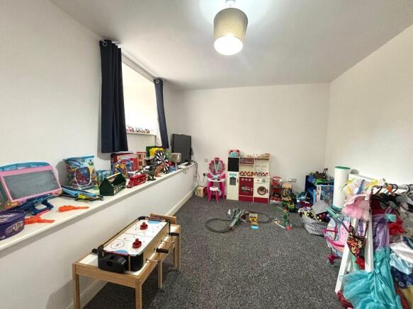 bedroom 1.