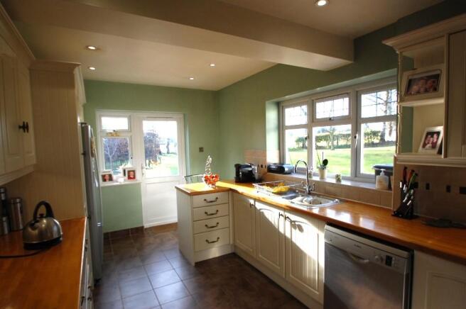 Kitchen 2