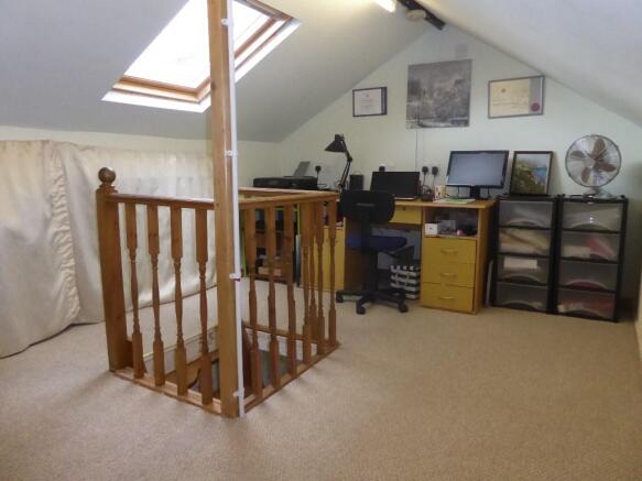 LOFT SPACE