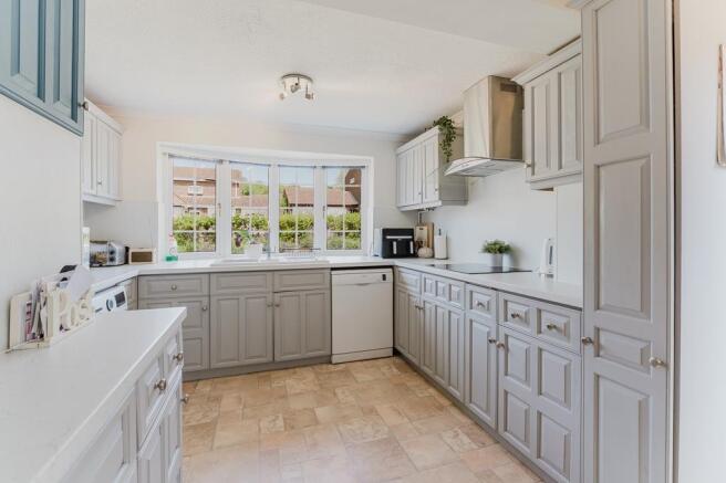 5 Nash Court, Barton Seagrave-15.jpg