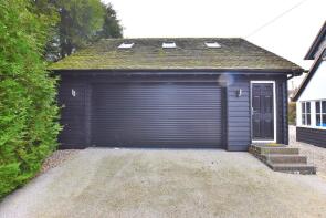Orchard View, Gallows Green Road, Dunmow CM6 3QS