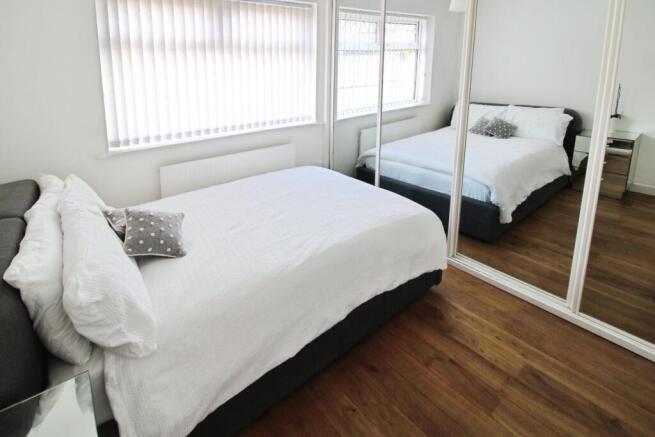 2 bed Bungalow for sale Image 9