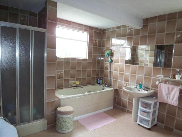 Photo 20