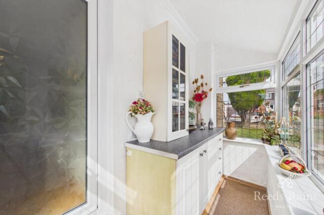 3 bed Bungalow for sale Image 4