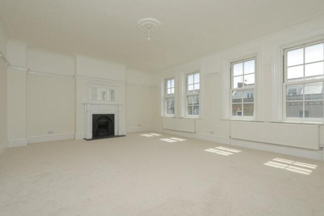 Apartment in Herne Bay, Hunter's Forstal, Mickleburgh Hill - View 2