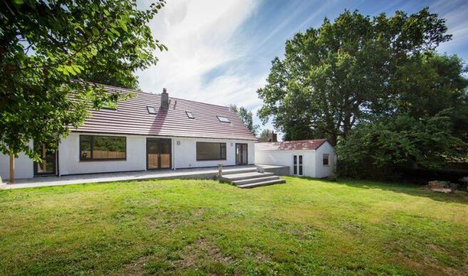 Rear Garden &a...