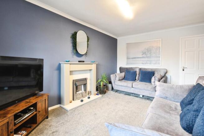 2 bed Semi-Detached for sale Image 5