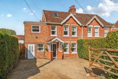 Marshmead Close, Clarendon, SP5