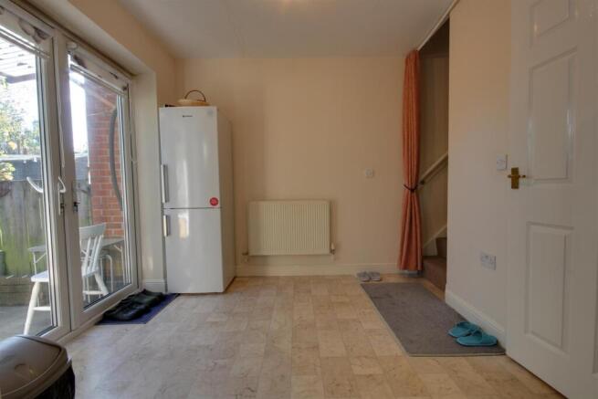 3 bed Terraced for sale Image 4