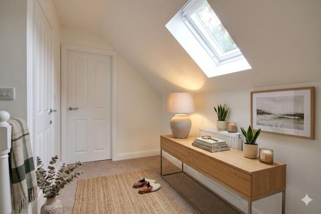 4 bed Detached for sale Image 10