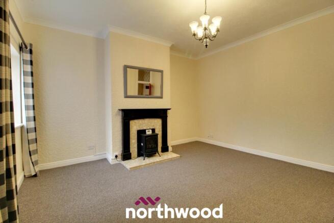 2 bed Terraced to rent Image 11