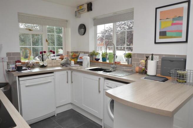 Kitchen/Breakfast Room