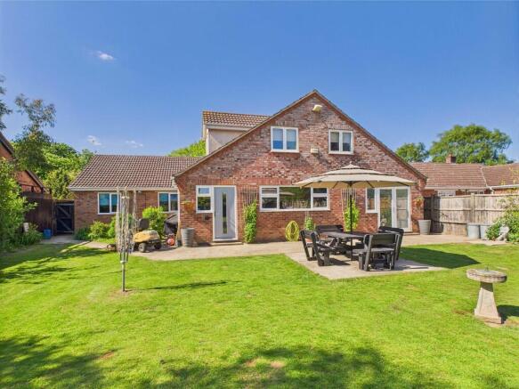 CAM04092G0-PR0057...