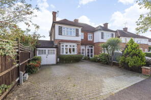 9, Parkthorne Drive, Harrow HA2 7BU