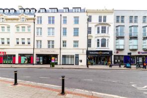 Flat 2, 23a, South Street, Worthing Central, Worthing BN11 3AW