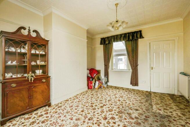 2 bed Terraced for sale Image 6