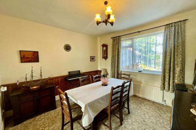 3 bed Semi-Detached for sale Image 9