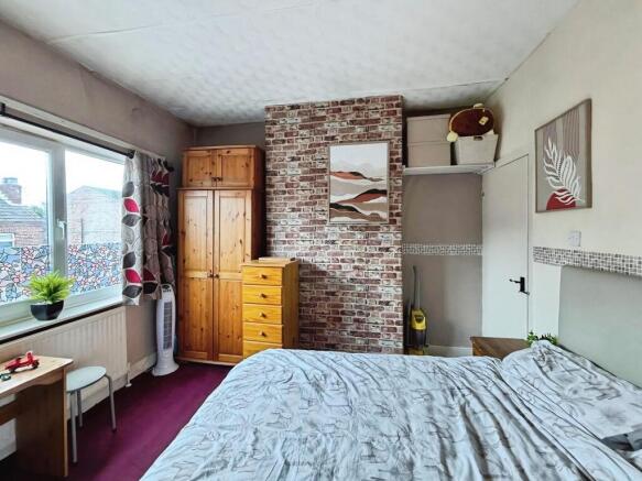 2 bed Terraced for sale Image 11