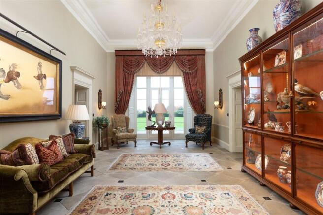 7 bed Detached for sale Image 6