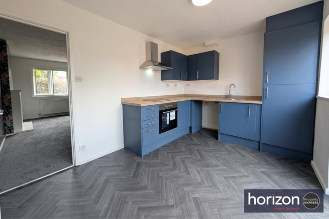 2 bed Terraced for sale Image 6