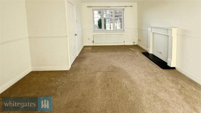 3 bed Semi-Detached for sale Image 12