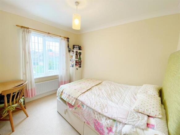 Bedroom 3.jpg