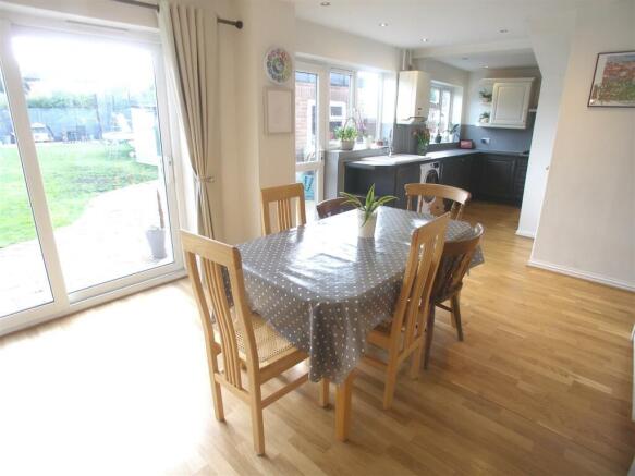 Open Plan Kitchen/Dining Room