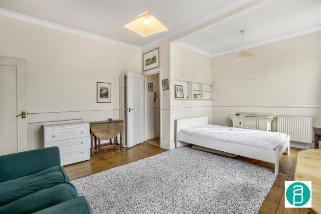 Flat_5_68_Queens_Road-8.JPG